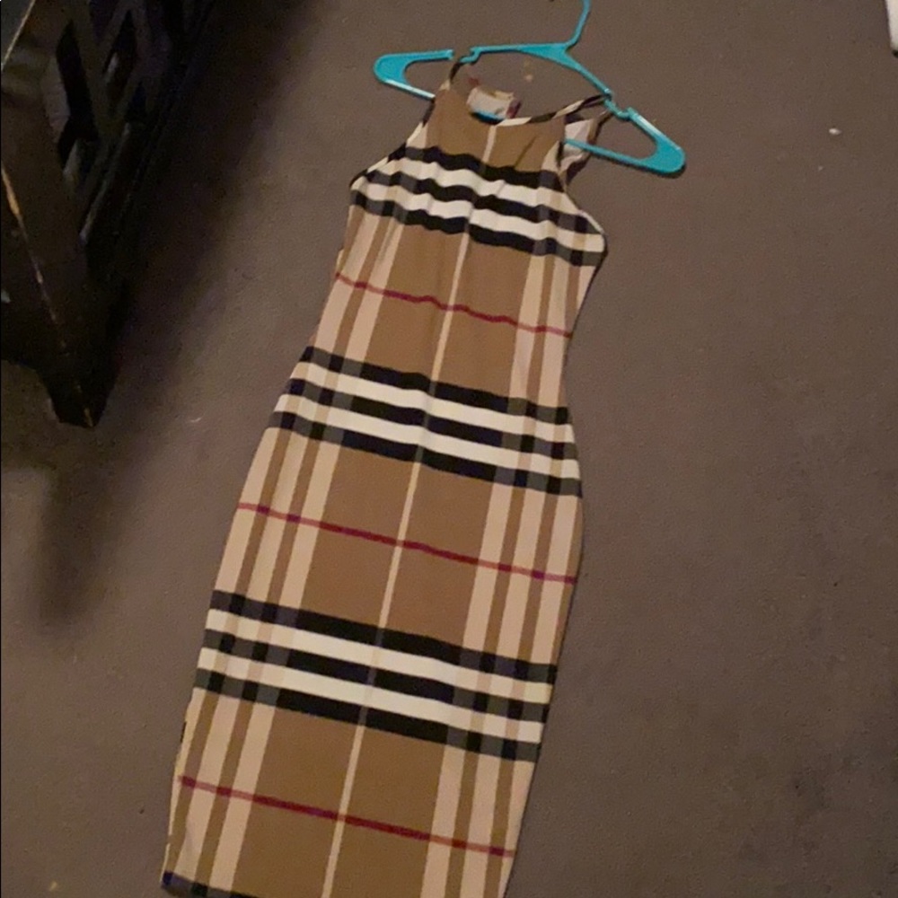 Plaid “Burberry” dress